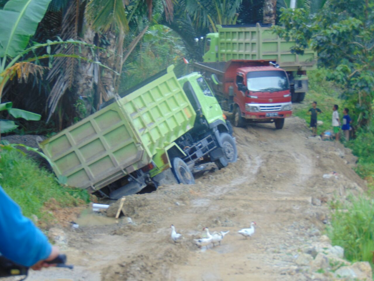 Proyek dikerjakan asal-asalan mengakibatkan Mobil Lepas Kendali