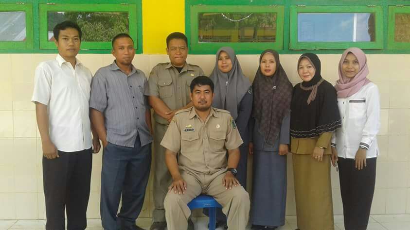 Jajaran Guru SDN 09 Tarue 