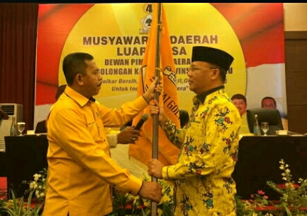 Penyerahan Pataka Kepada Ketua DPD Golkar Provinsi Bengkulu