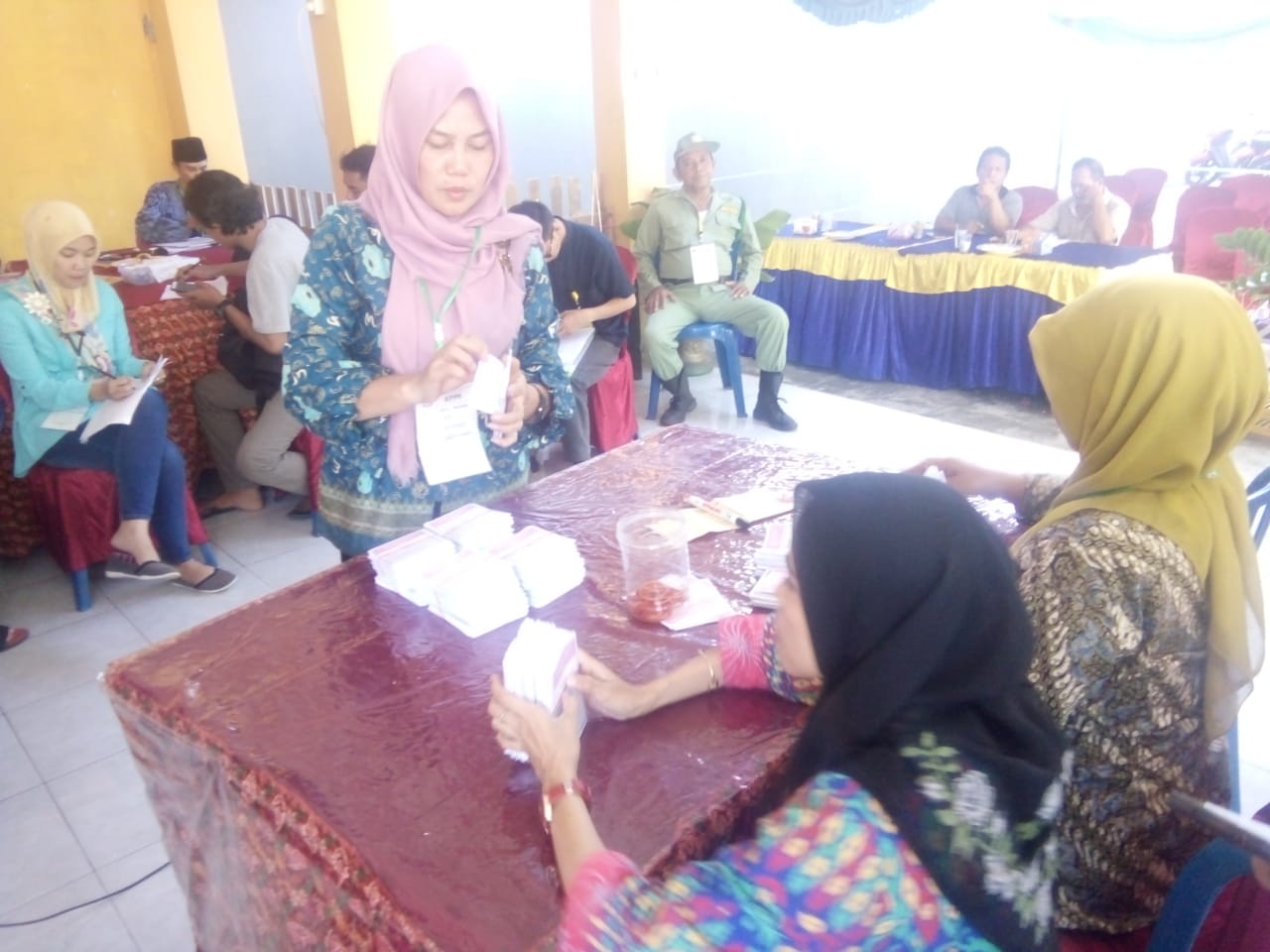 Perhitungan Suara di TPS 3