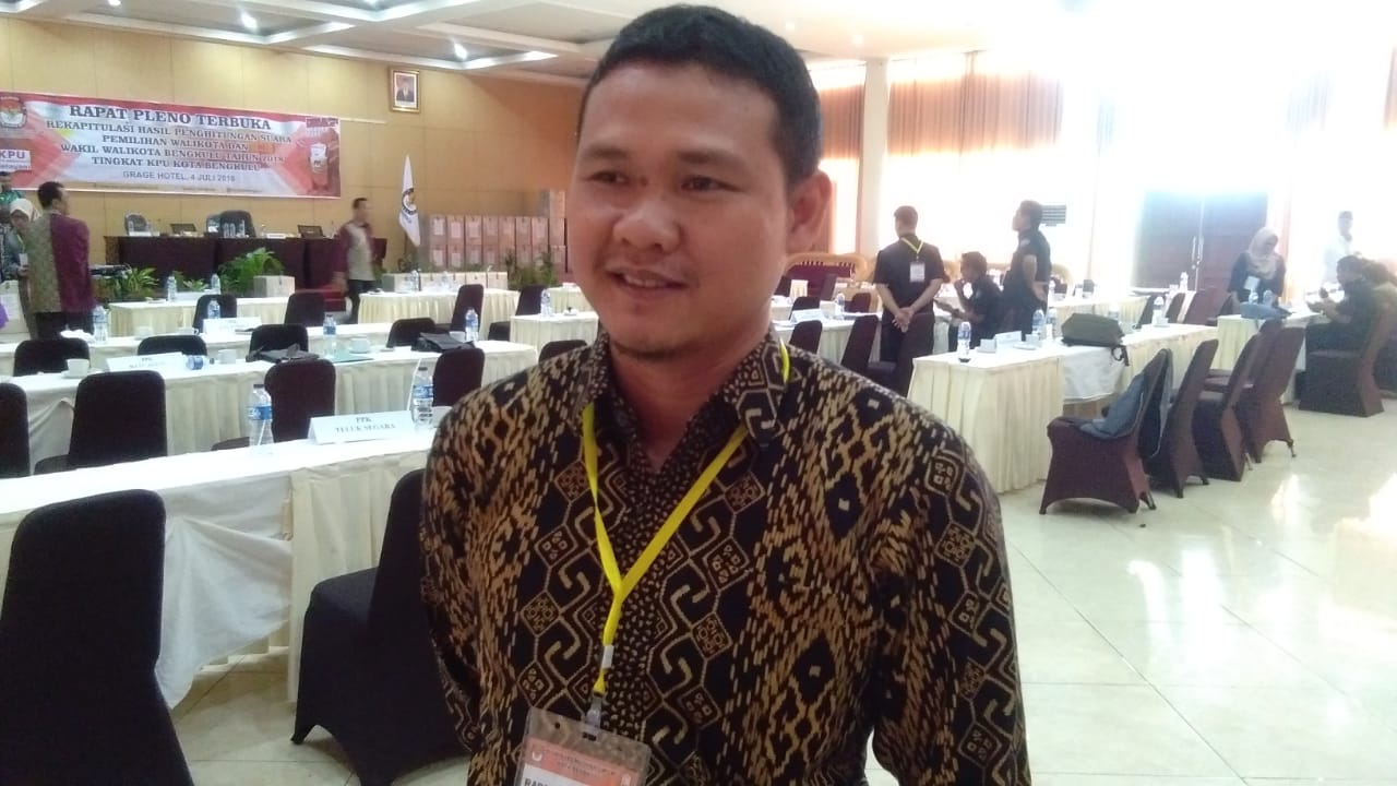Ketua Panwaslih Kota Bengkulu Reyendra