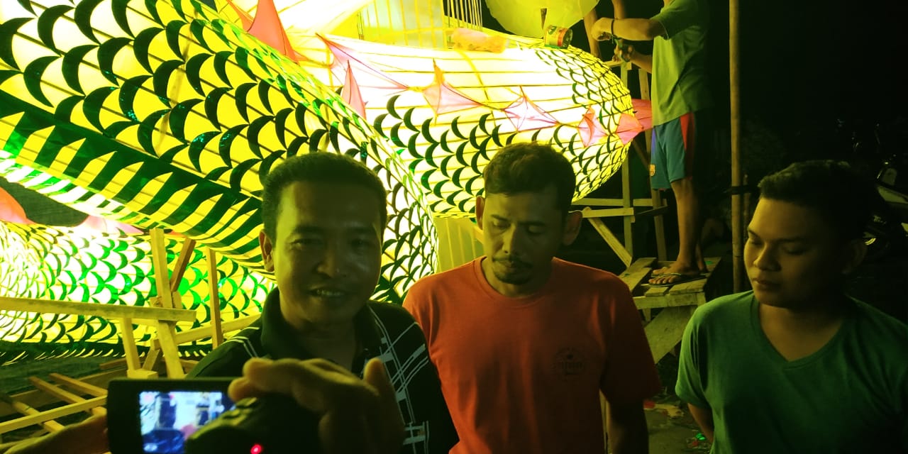 Kiri : WMU, Tengah : Ketua RT, Kanan : Anak Muda Tj Jaya