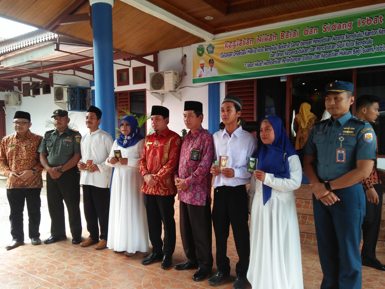 Pemkot Bantu Pasutri Miliki Akta Nikah