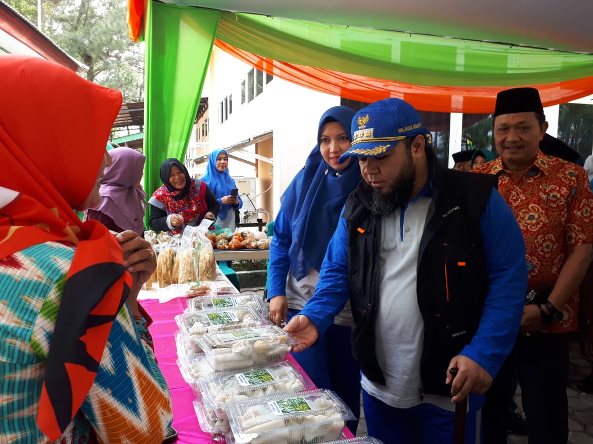 Walikota Buka Jambore Kader PKK Tingkat Kota Bengkulu 