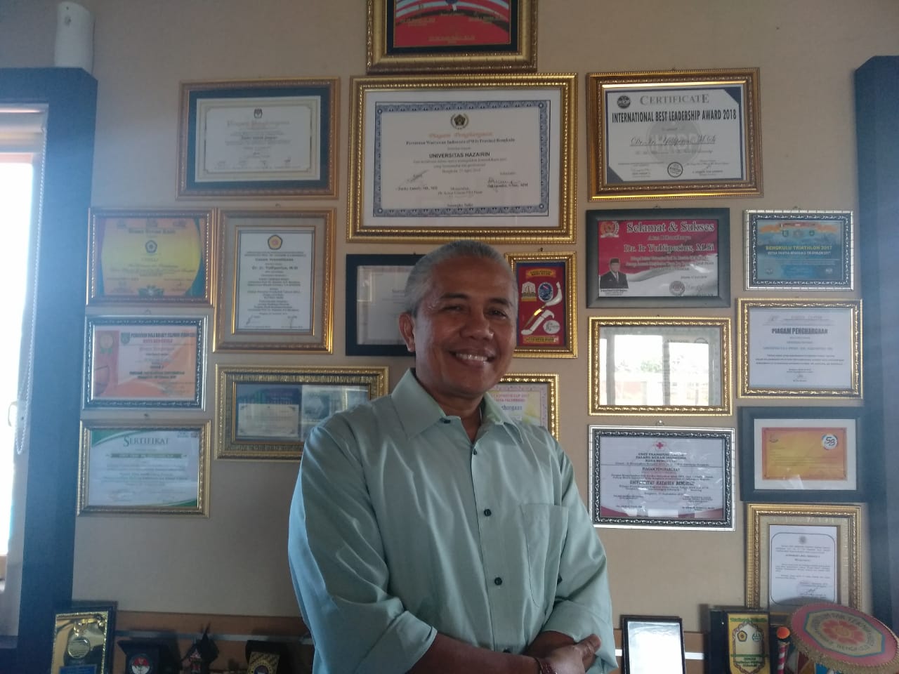 Pengamat Politik Dr Ir Yulfiperius MSi 