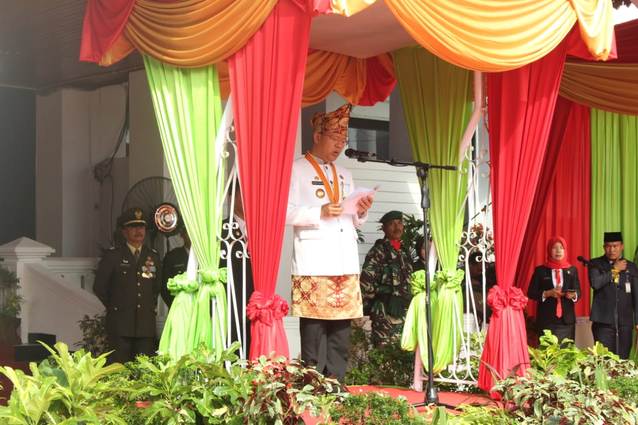 Tampak