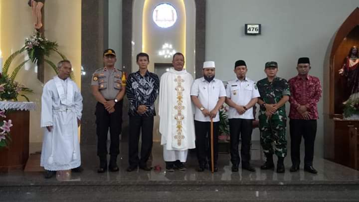 Walikota dan Wawali Monitoring Perayaan Natal 