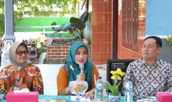 Ketua TP PKK Terima Kunjungan Tim Svaluasi dari Propinsi