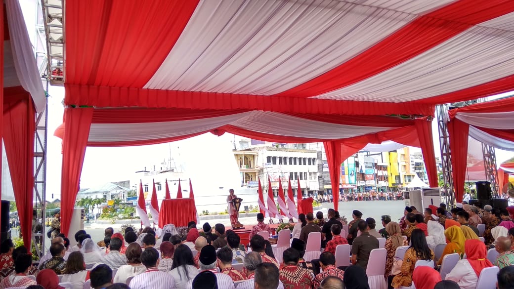Sukmawati Kisahkan Perjuangan Penjahit Bendera Merah Putih
