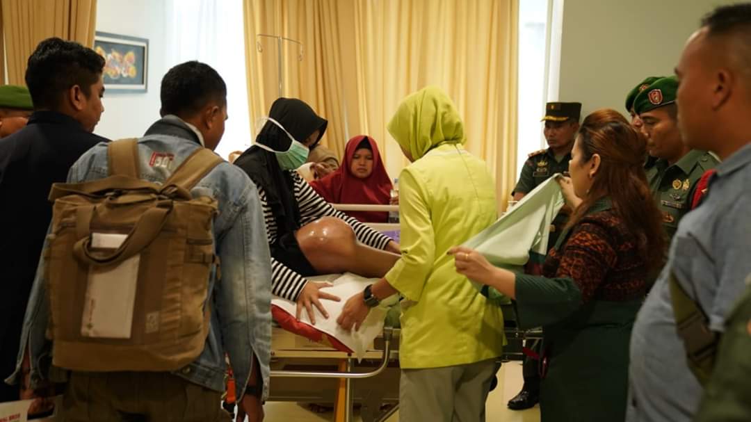 Dandim 0313/KPR Fasilitasi Keberangkatan Penderita Tumor Ganas