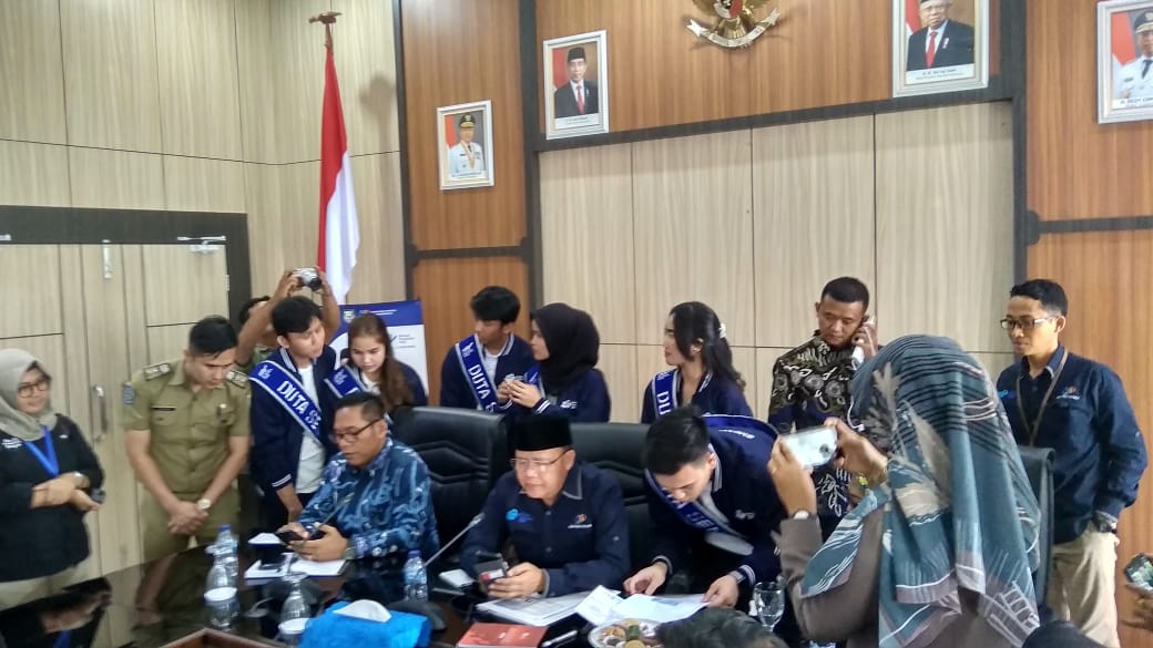 Gubernur Rohidin Undang FKPD Lakukan Pengisian Online