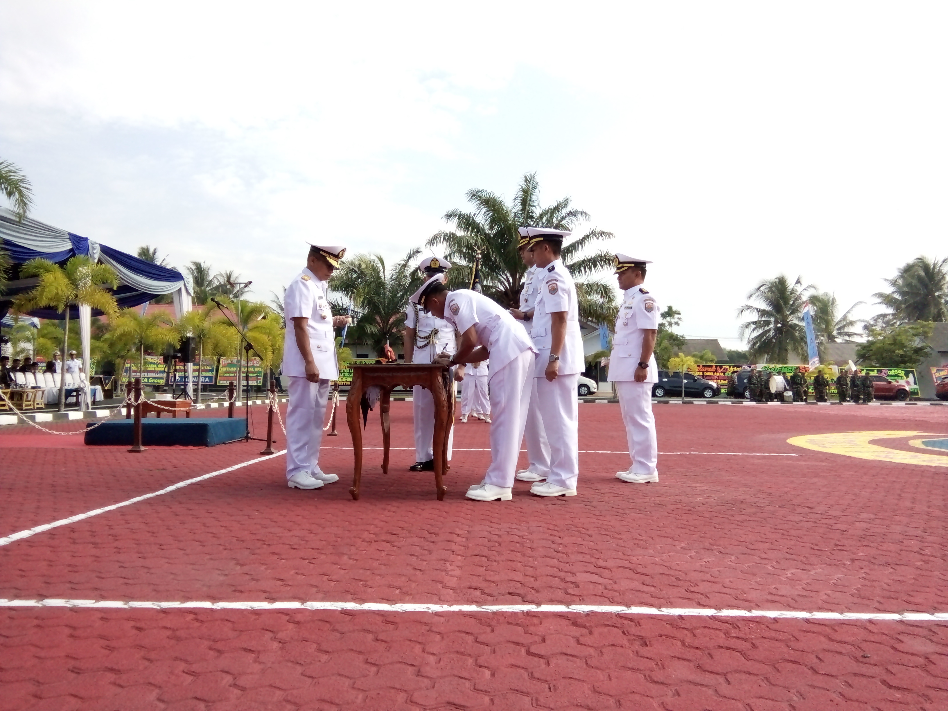 Penandatangan Berita Acara