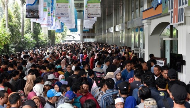 KAI Batalkan Kenaikan Tarif Kereta Ekonomi