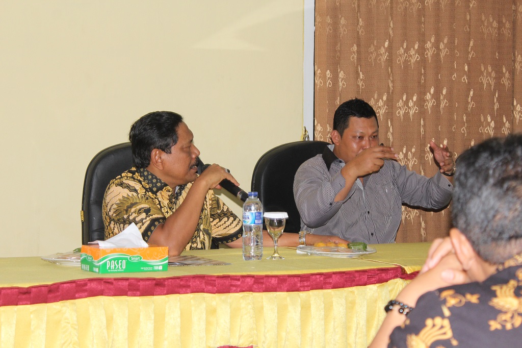 Bupati Bengkulu Utara Ir.Mian Memimpin rapat RIPOW