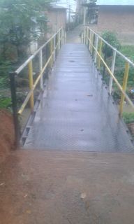 Lokasi pekerjaan Jembatan tanpa Papan Merk