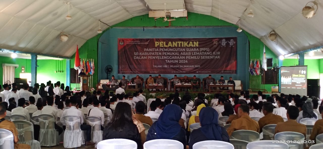 Lantik 213 PPS Ketua KPUD Harapkan Kerja Profesional (Foto/AB)