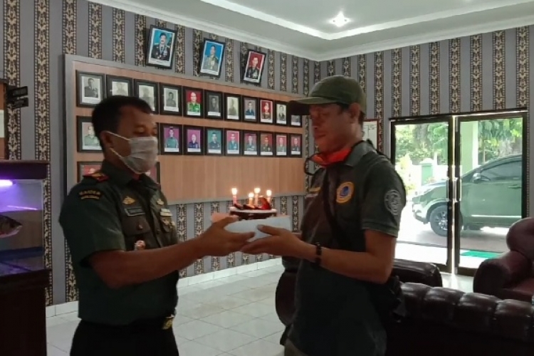 Dandim 0209 LB ucapkan Ulang Tahun Kepada Wartawan Mitra Kodim
