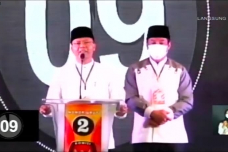 Rohidin Buktikan Kinerja Basmi KKN di Birokrasi : Penerimaan Secara Transparan dan Objektif serta Pembagian Eselon Untuk Keterwakilan Putra/Putri Daerah