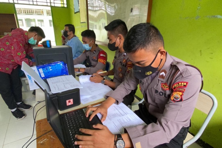 Percepat Vaksinasi Polres Lebong Buka Pelayanan Gerai Vaksinasi Mobile