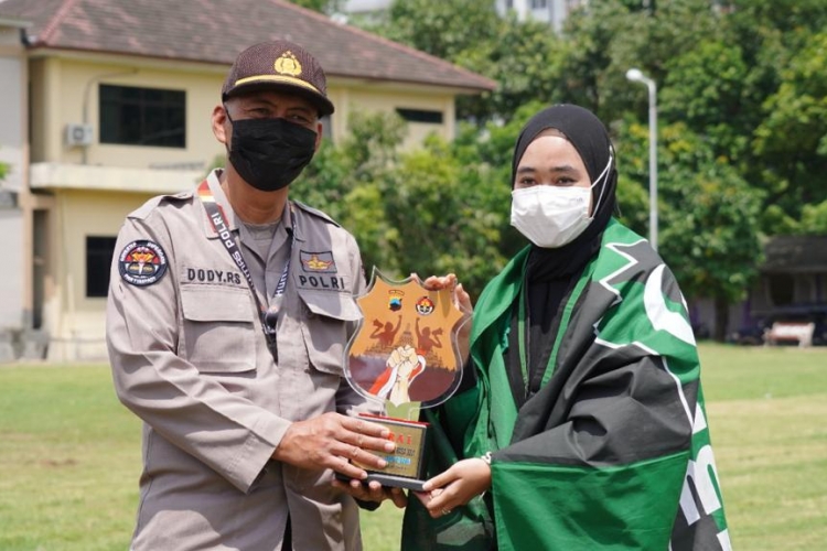 Tim Mahasiswi Salatiga Juara Lomba Orasi Tingkat Polda Jateng