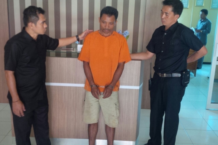 Bejat, Ayah Tiri Cabuli Anak Dibawah Umur