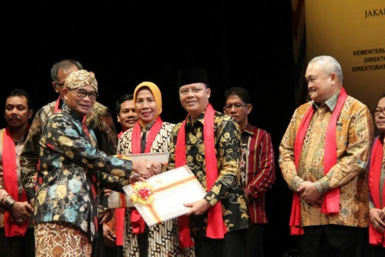 Bengkulu Terima Sertifikat Warisan Tak Benda Indonesia