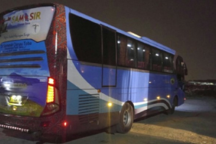 Bulan Depan Bus Damri Akan Beroperasi Silangit-Danau Toba