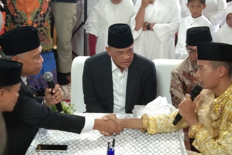 Gatot Nurmantyo Jadi Saksi Pernikahan Putri Imron Rosyadi