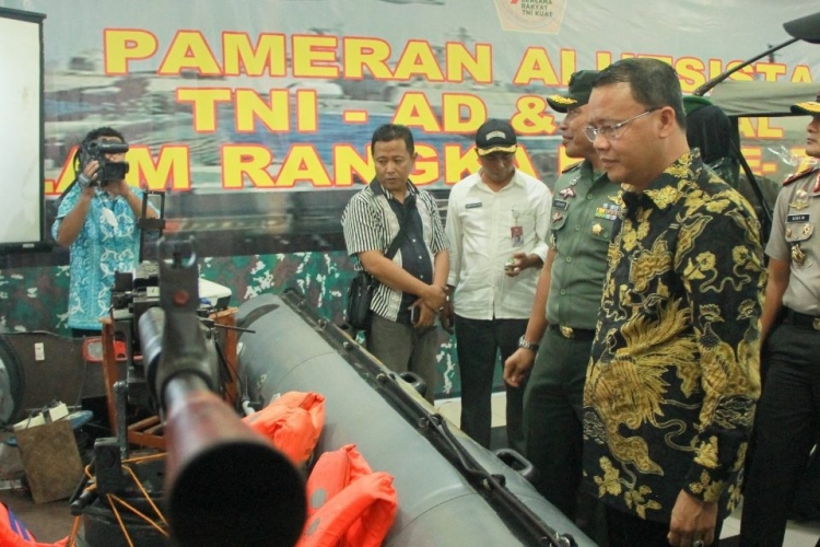 Sambut HUT TNI ke-72 Korem 041/Gamas Gelar Pameran Alusista