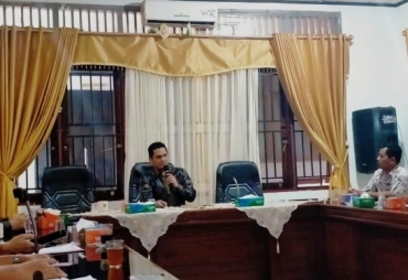 Komitmen Sejahterakan Honorer K2 Komisi I DPRD BU Gelar Hearing