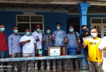 PMI Semprot Disinfektan Sekretariat PWI Tubaba
