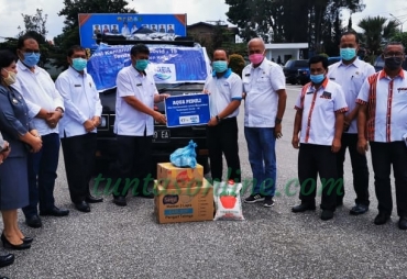 Bupati Karo Terima Donasi Bantuan dari PT Tirta Sibayakindo