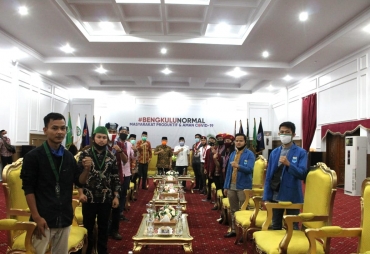 Tindaklanjuti Aspirasi Mahasiswa Gubernur Rohidin Rencanakan Pertemuan Bersama Rektor