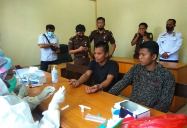 Kejari Karo Rapid Tes Tahanan Yang Akan Dikirim ke Rutan