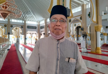 Sekretaris Dewan Pengurus Masjid Baitul Izzah