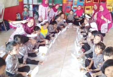 PAUD Islam Hidayah Alternatif Kembangkan Potensi Anak