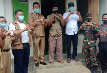 Kepala desa talang alai