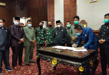 Pemkot Padangsidimpuan Launching BSB dan PKH