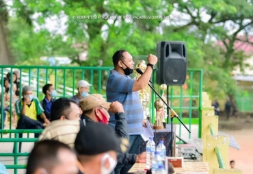 Walikota Sidimpuan Harap Tropi Ketua PSSI Momen Kebangkitan Sepakbola