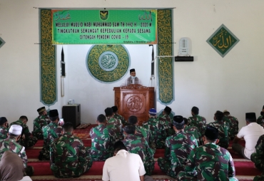 Terapkan Prokes Covid-19 Korem 041/Gamas Gelar Peringatan Maulid Nabi Muhammad SAW