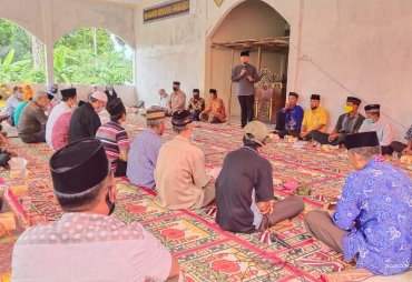 Rohidin Resmikan Dua Masjid Binaan Hikma di Seginim dan Kayu Kunyit