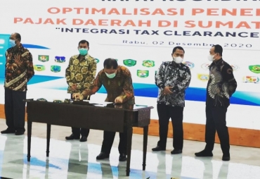 Bupati/Walikota se-Sumut Tandatangani MoU Tax Clearance