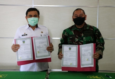 Korem 041/Gamas Serah Terimakan Hasil Kerja Perbaikan Bronjong