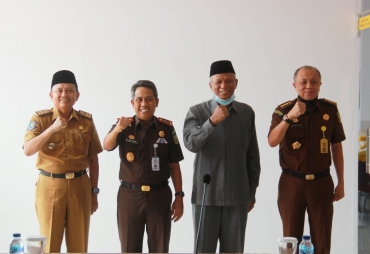 Dukung Perkembangan IAIN ke UIN Pemprov Hibahkan Gedung STQ