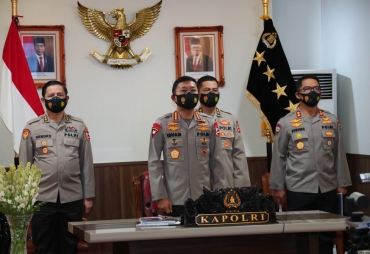 Tiga Terdakwa Surat Jalan Palsu Divonis Bersalah,  Kapolri: Hukum Tidak Tajam ke Bawah