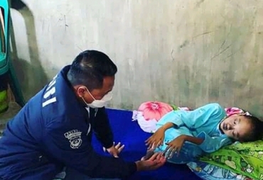 Kasat Reskrim Polres Serdang Bedagai Santuni Anak Penderita Kelainan Jantung
