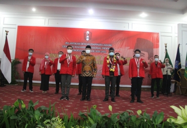 Hadiri Pelantikan GMNI Gubernur Rohidin : Keberadaan Organisasi Mahasiswa dan Pemuda Penyeimbang Kinerja Pemerintah