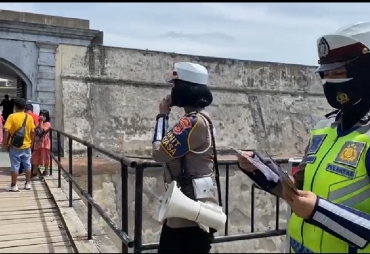 Pantau Objek Wisata Polres Bengkulu Tak Segan-segan Tegur Pelanggar Prokes Covid-19