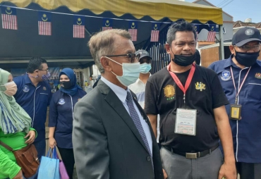 Ketua SUBA Bersama UKPJ Malaysia Salurkan Bantuan Bagi Korban Banjir 