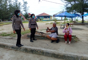Himbau Prokes di Kawasan Pariwisata Polres Bengkulu Turunkan Patroli Polwan